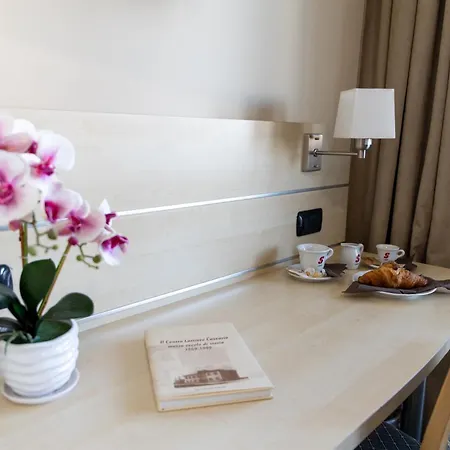 Hotel Giallo