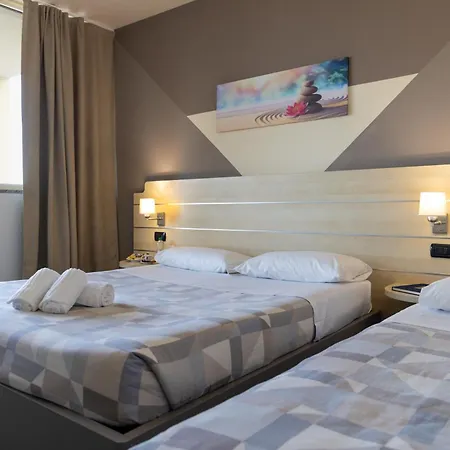 Giallo Hotel 3*