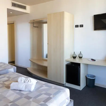 Hotel Giallo