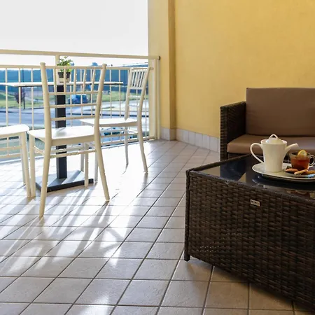 Hotel Giallo