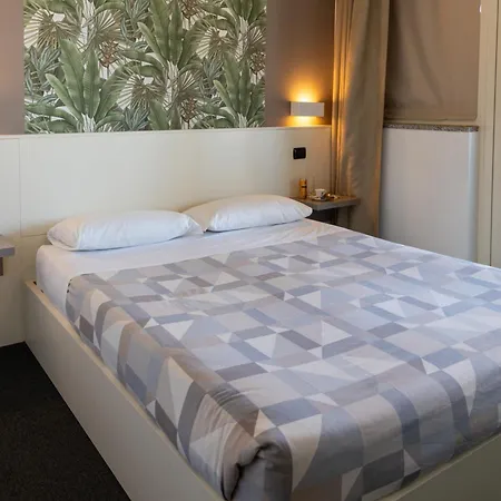 Giallo Hotell Noceto