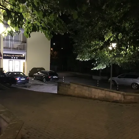 Giallo Ξενοδοχείο