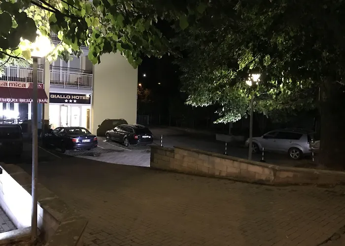 Giallo Ξενοδοχείο